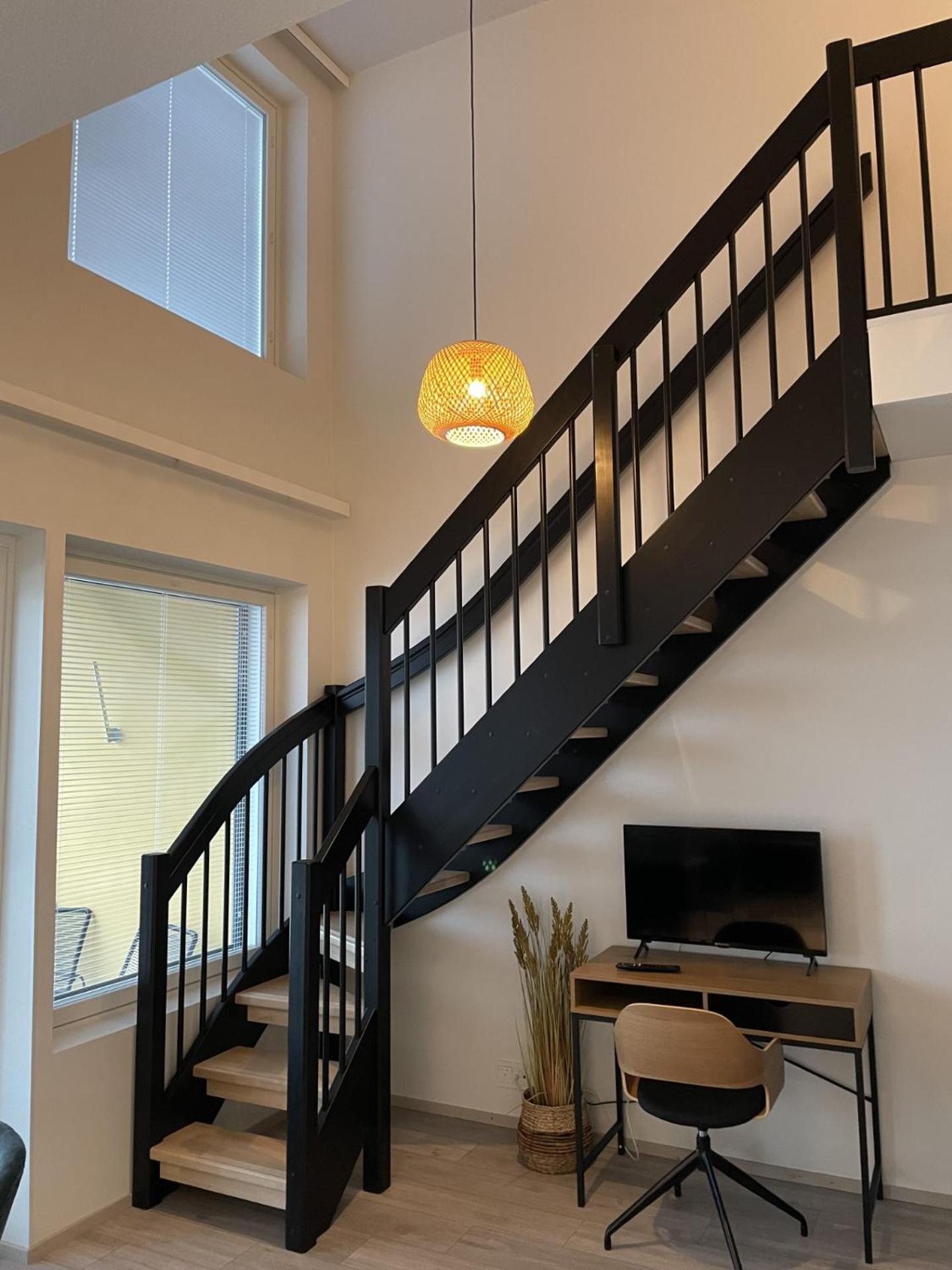 Loft With Naesijaervi Views Appartement